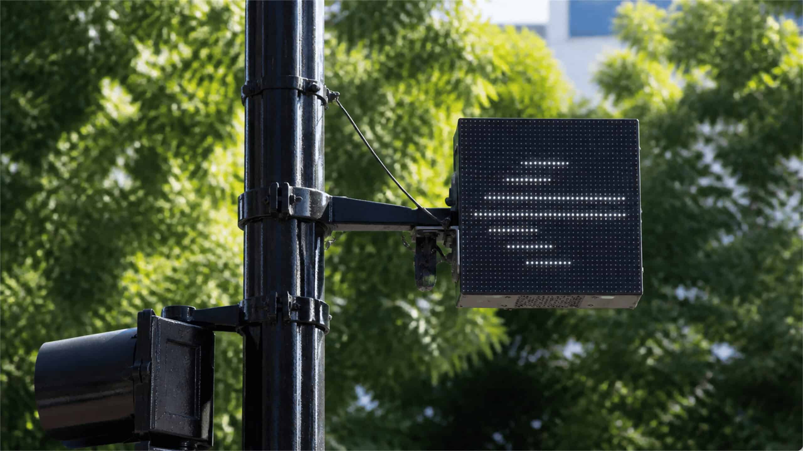 Best Outdoor LoRaWAN Gateway: Coverage, IP Rating and Backhaul Checklist